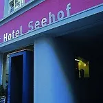 Hotel Seehof 3*
