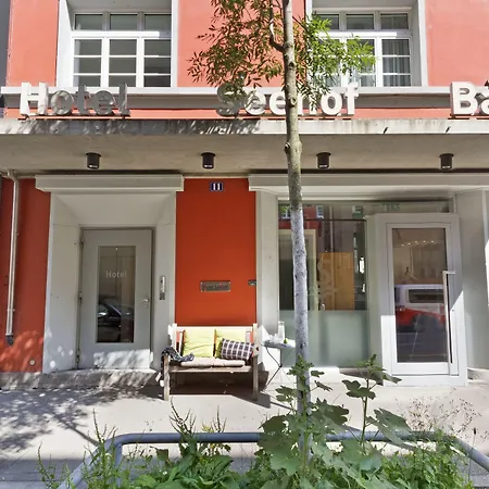 西霍夫酒店 酒店