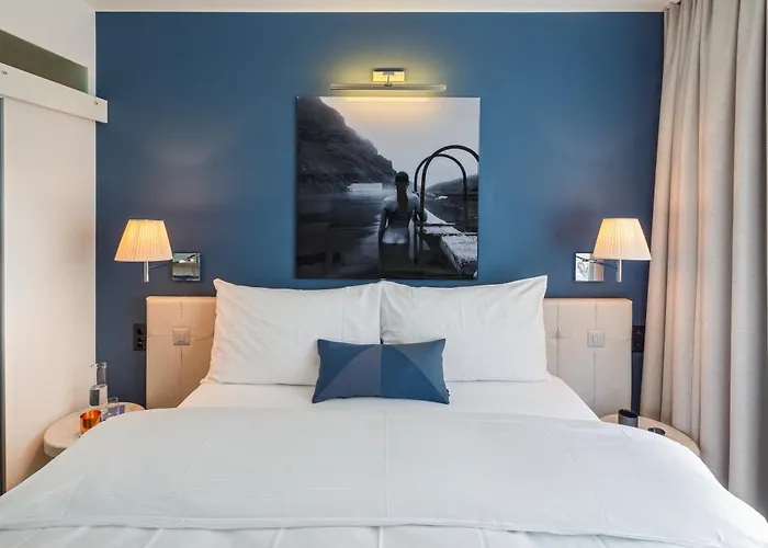 西霍夫酒店 酒店